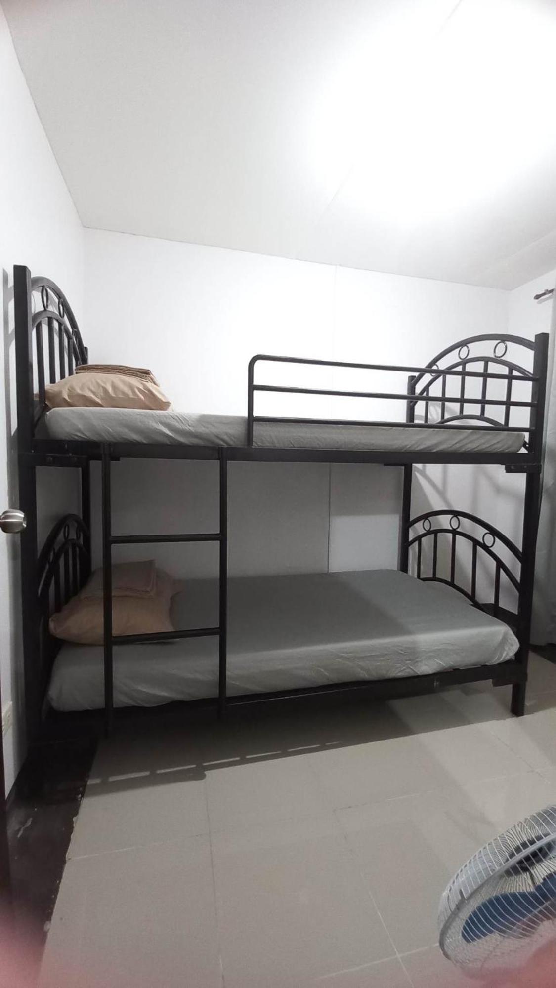 2 Bedroom House At Deca Homes Talomo Davao Exterior foto