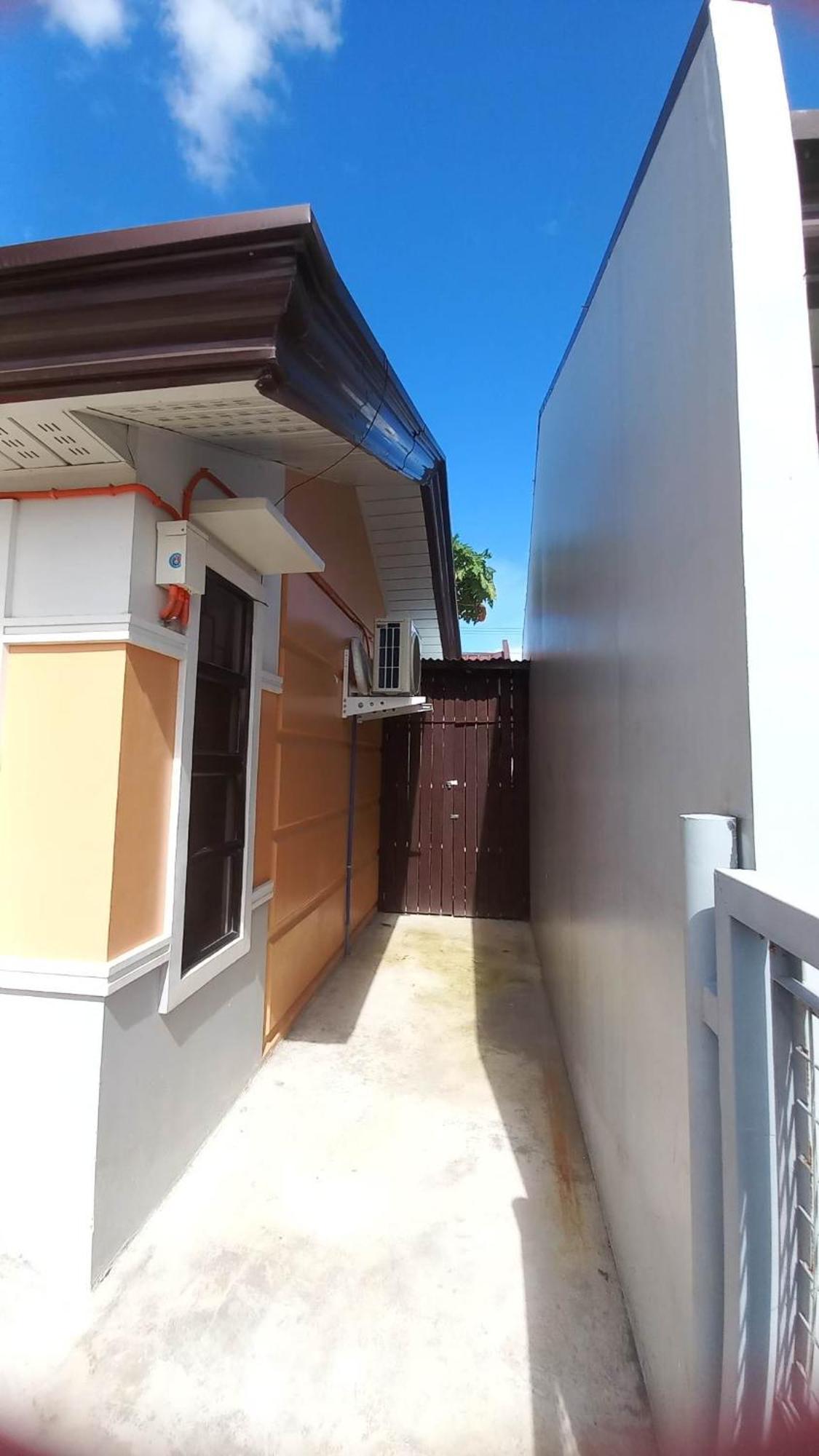 2 Bedroom House At Deca Homes Talomo Davao Exterior foto